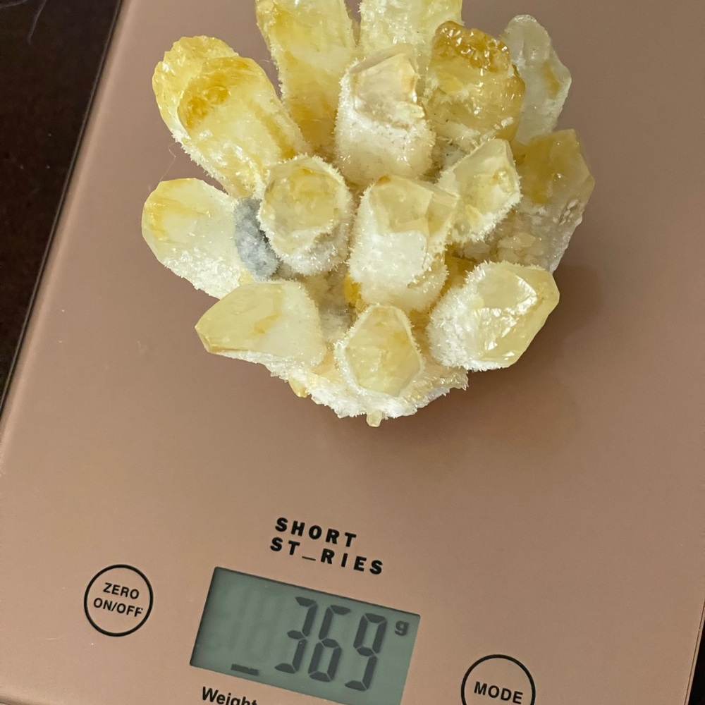 Gorgeous citrine phantom quartz cluster - Picture 3 of 9